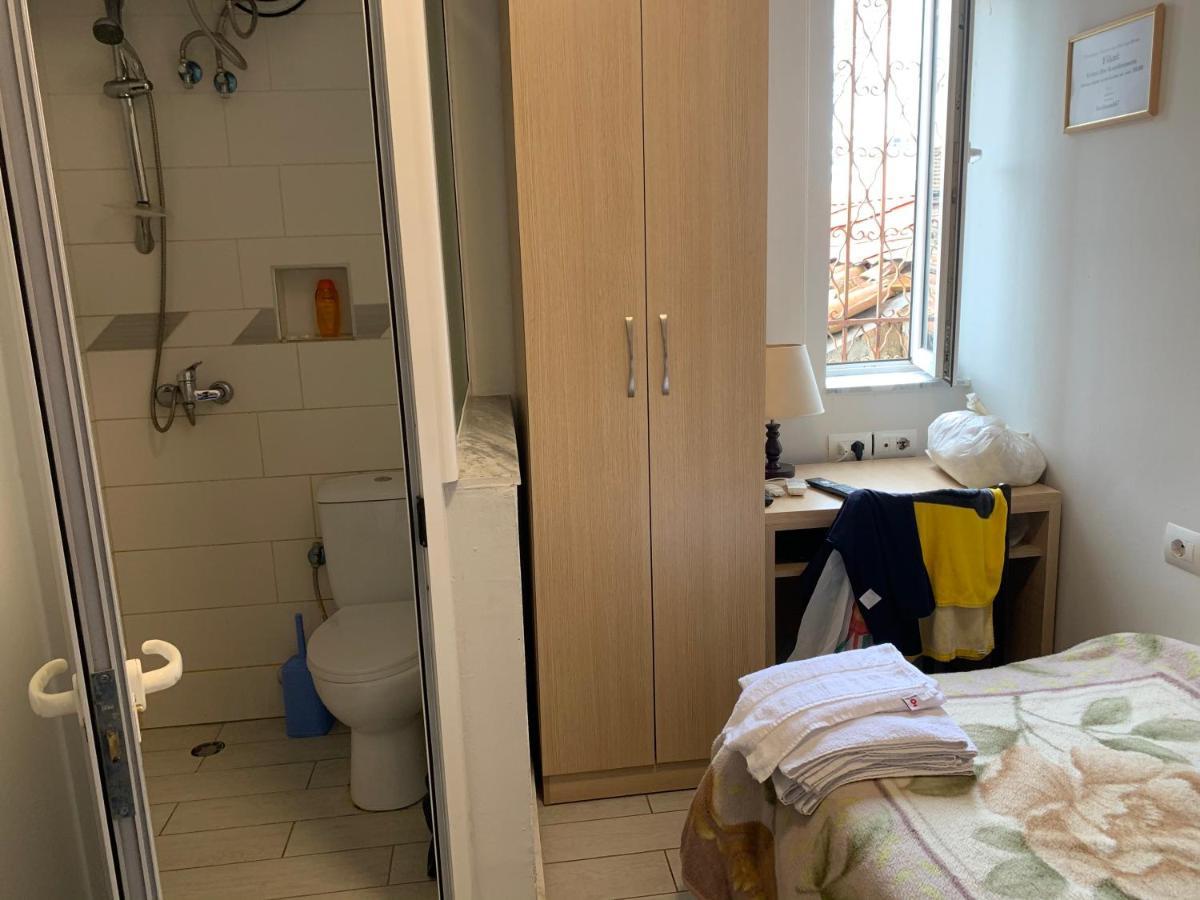 Guest House De Rada Тирана Экстерьер фото
