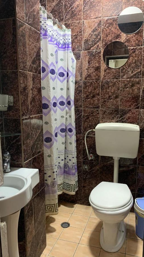 Guest House De Rada Тирана Экстерьер фото