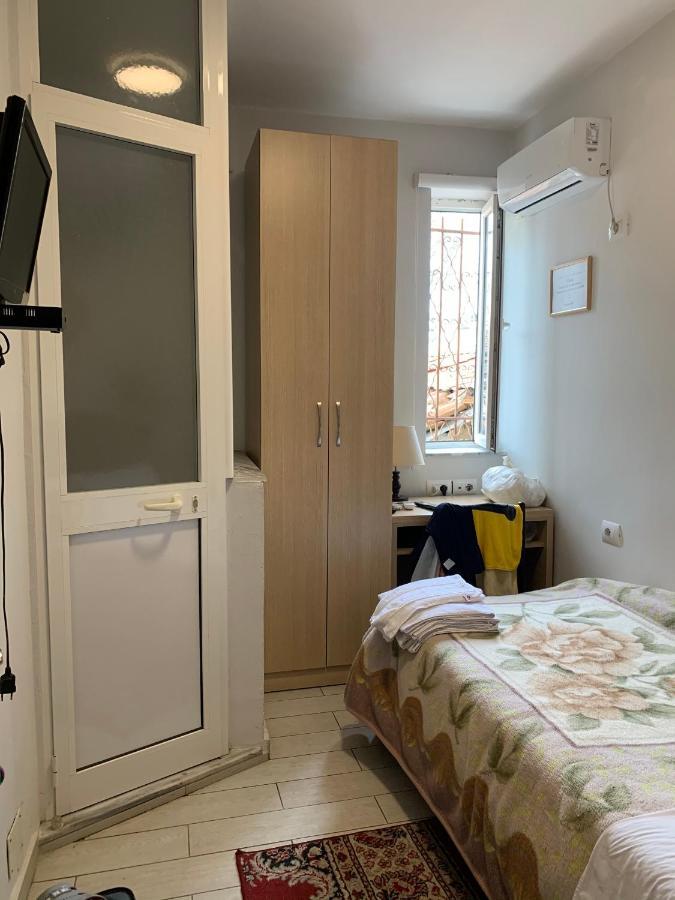 Guest House De Rada Тирана Экстерьер фото