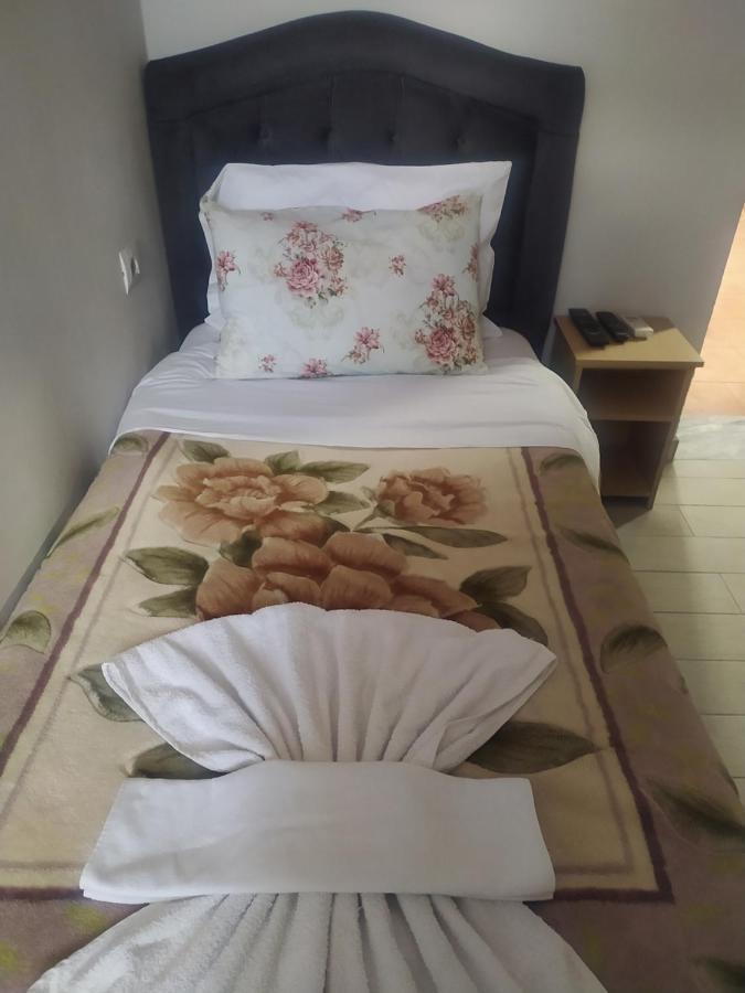 Guest House De Rada Тирана Экстерьер фото